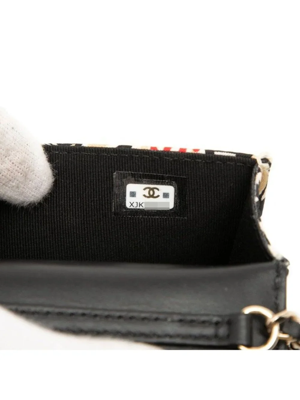 Chanel CC Logo Quilted Check Calfskin Rug Crossbody Mini Chain Shoulder Bag - Picture 6 of 7
